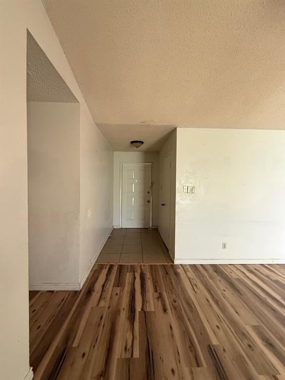 1900 Wurzburg Dr - Photo 5 of 15