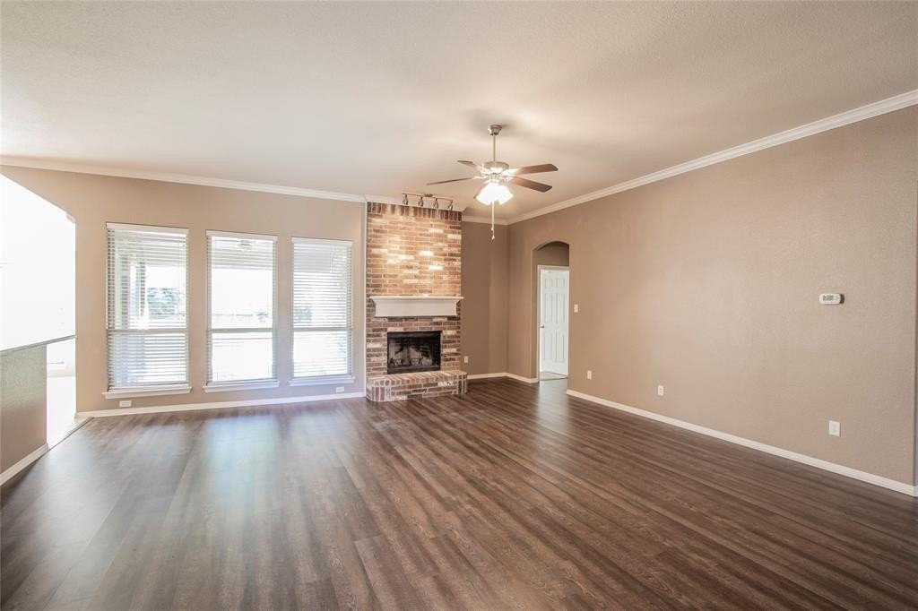 111 Singletree Ln - Photo 6 of 26