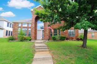4004 Lakeside Dr - Photo 1 of 1