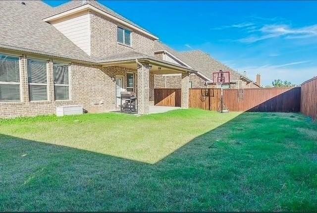 2308 Houston Dr - Photo 4 of 12
