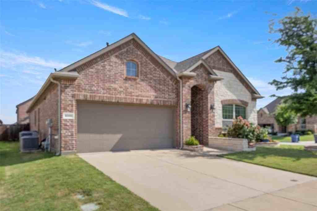 10300 Georgetown Pl - Photo 3 of 25
