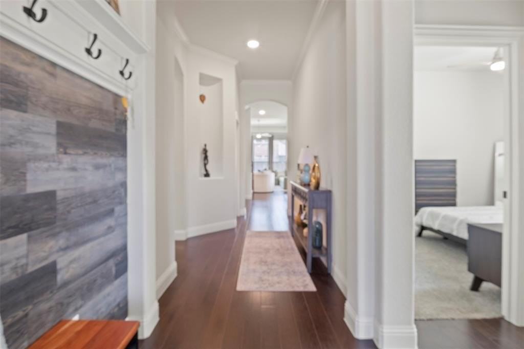 10300 Georgetown Pl - Photo 4 of 25