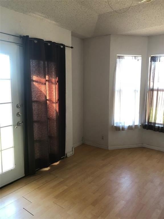 5326 Fairmont St - Photo 6 of 6