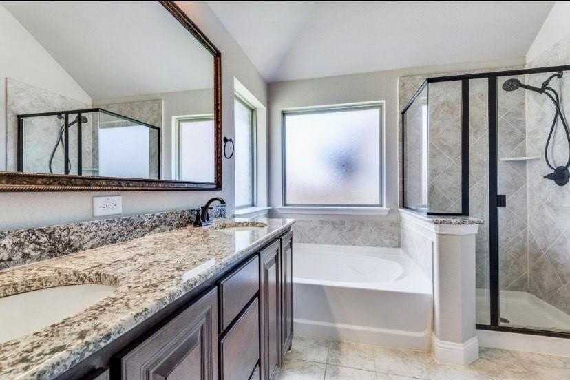 609 W North Creek Dr - Photo 4 of 5