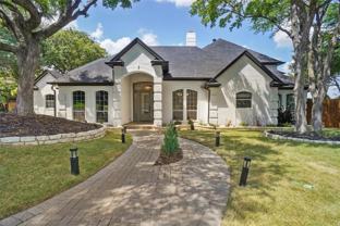 1002 Woodvale Ct - Photo 1 of 1