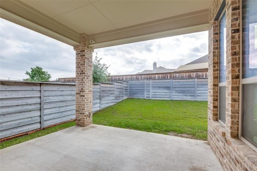 5136 Shallow Pond Dr - Photo 3 of 27