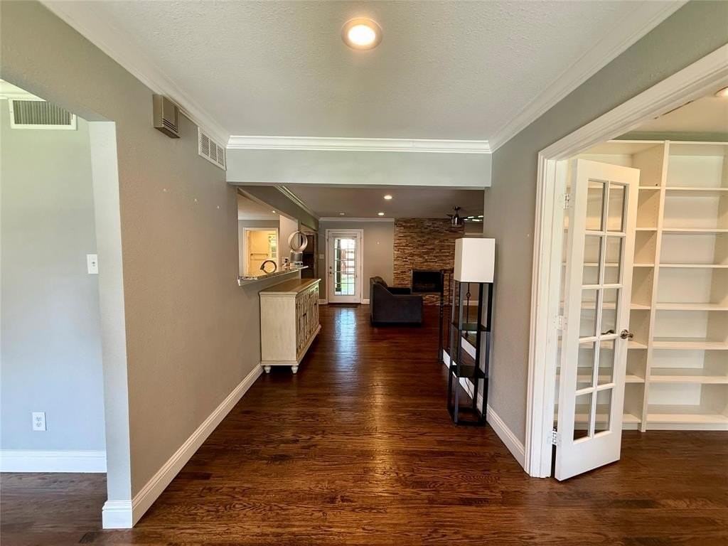 13455 Mill Grove Ln - Photo 2 of 39