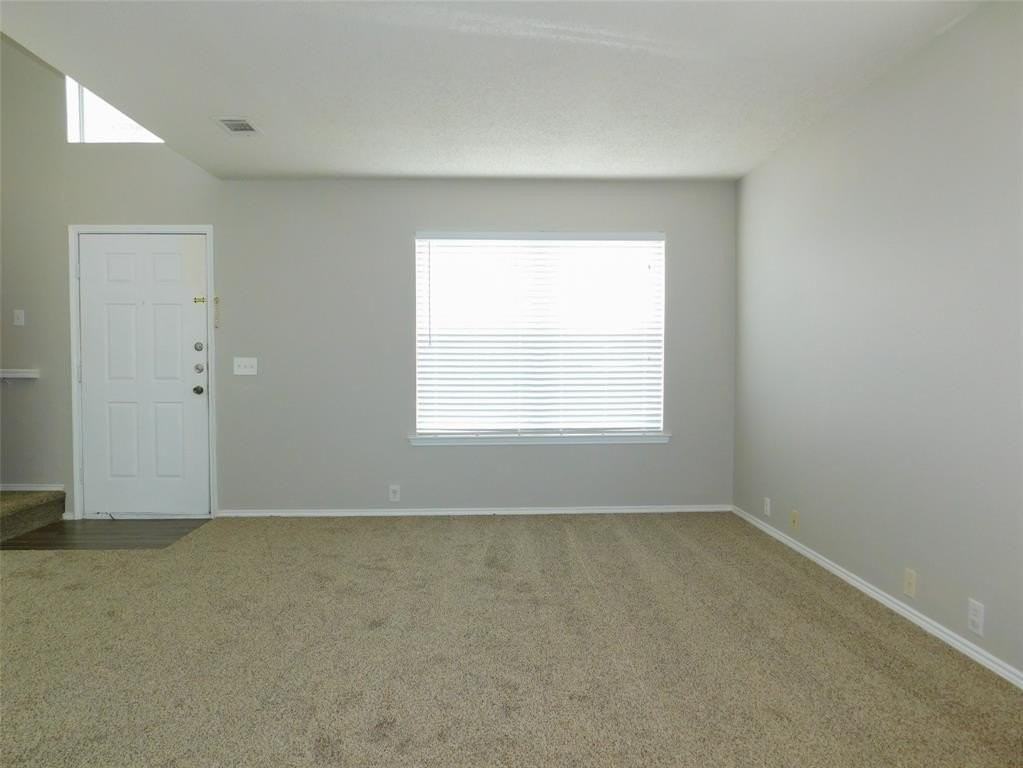 4204 Sonoma Dr - Photo 3 of 29