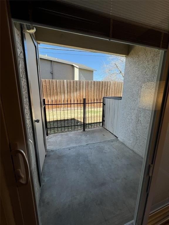 835 W Harwood Rd #C - Photo 5 of 14