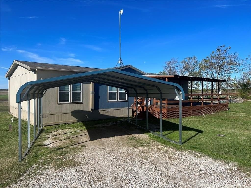 4251 Private Road 5081 - Photo 4 of 22