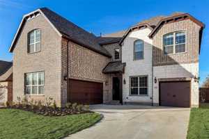featured image of 4044 Crowe Ln