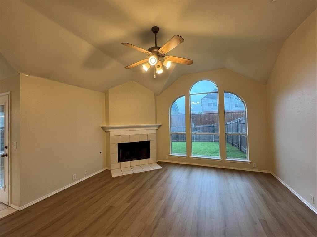 2801 Tallahassee Ct - Photo 2 of 25