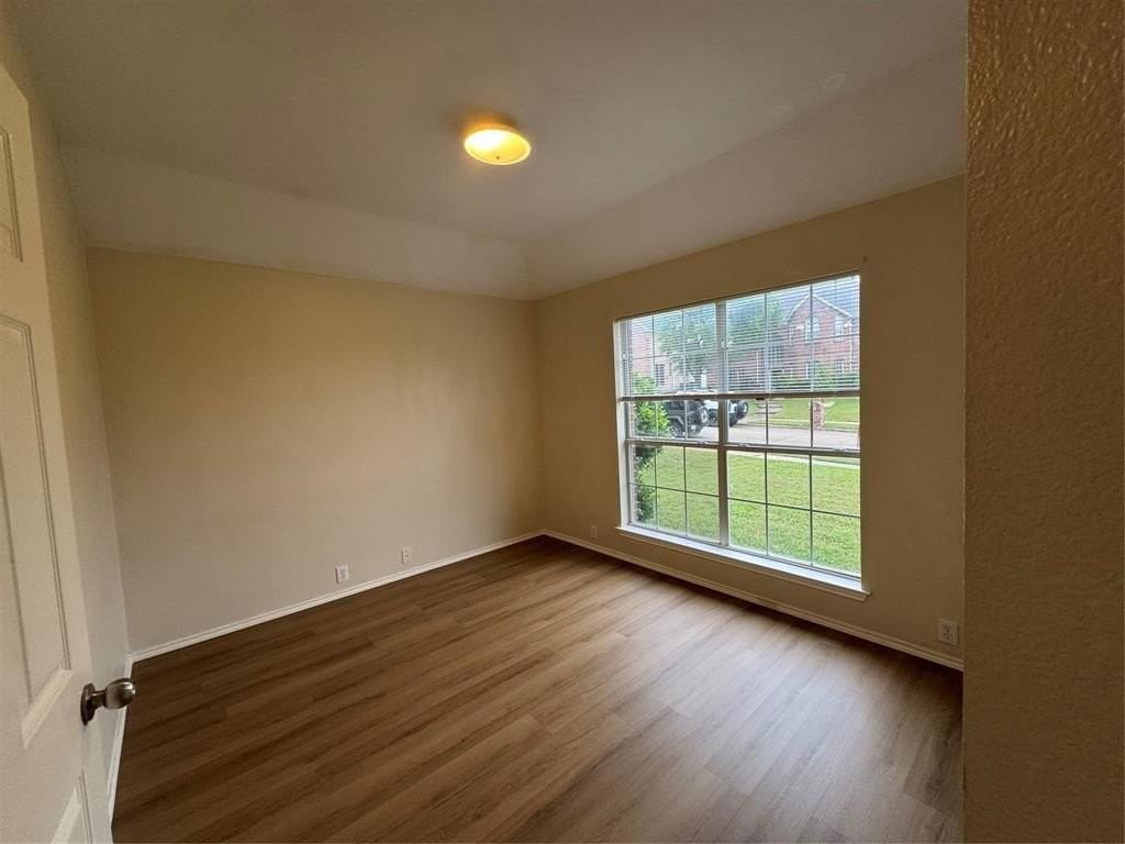 2801 Tallahassee Ct - Photo 7 of 25