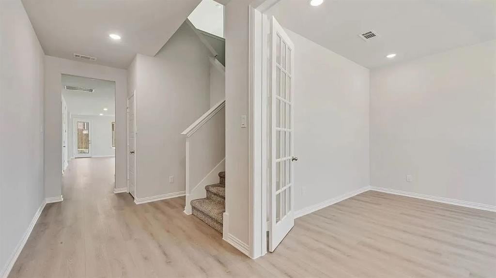 3317 Loftwood Ln - Photo 7 of 17