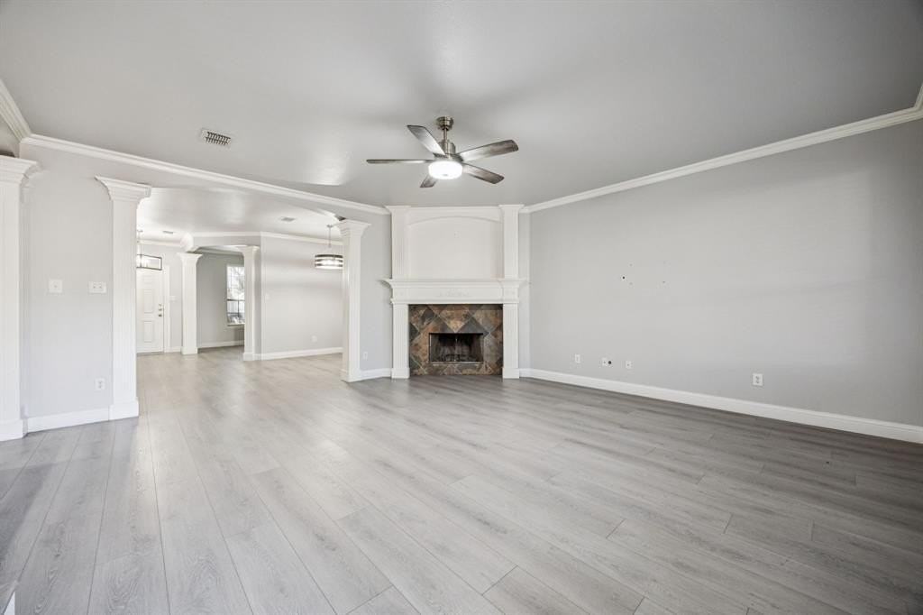 813 Lake Forest Trl - Photo 3 of 30
