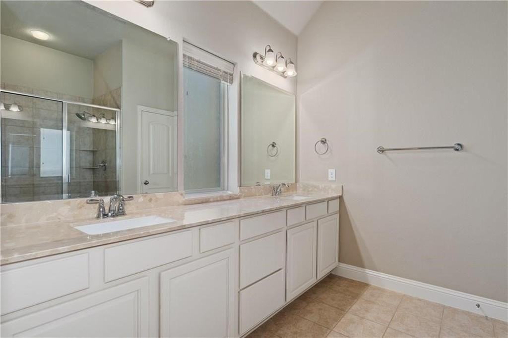 11145 Cerrillos Dr - Photo 7 of 11