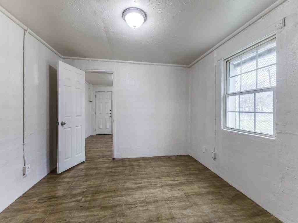 3432 Terrell St - Photo 4 of 7