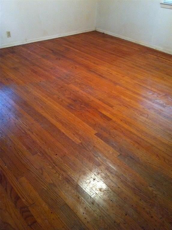 1804 Mohican St - Photo 2 of 13