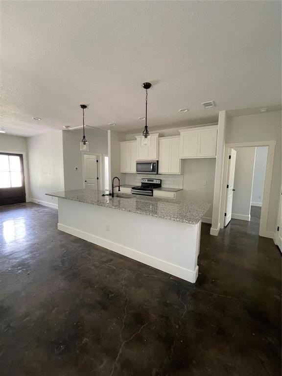 722 E Woodard St - Photo 3 of 10