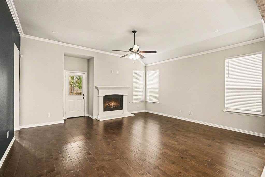 7656 Northumberland Dr - Photo 7 of 35