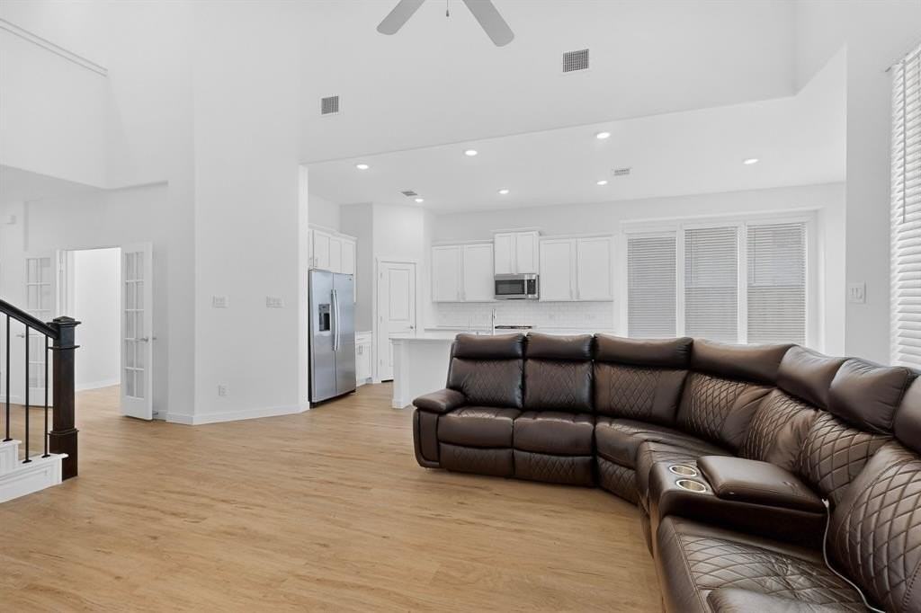 212 Invermore Dr - Photo 6 of 40