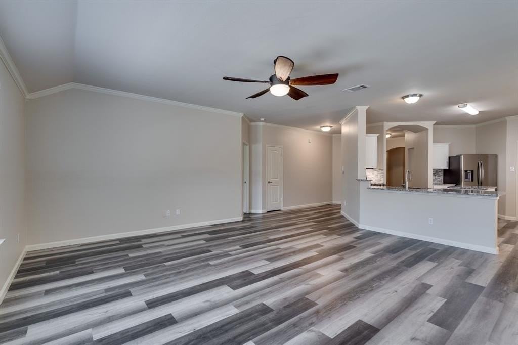 9604 Palm Valley Dr - Photo 6 of 23