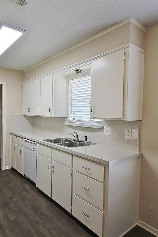 1111 Lynn St #A - Photo 6 of 12