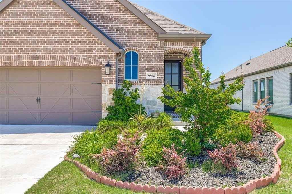 9504 Longhorn Ln - Photo 3 of 25