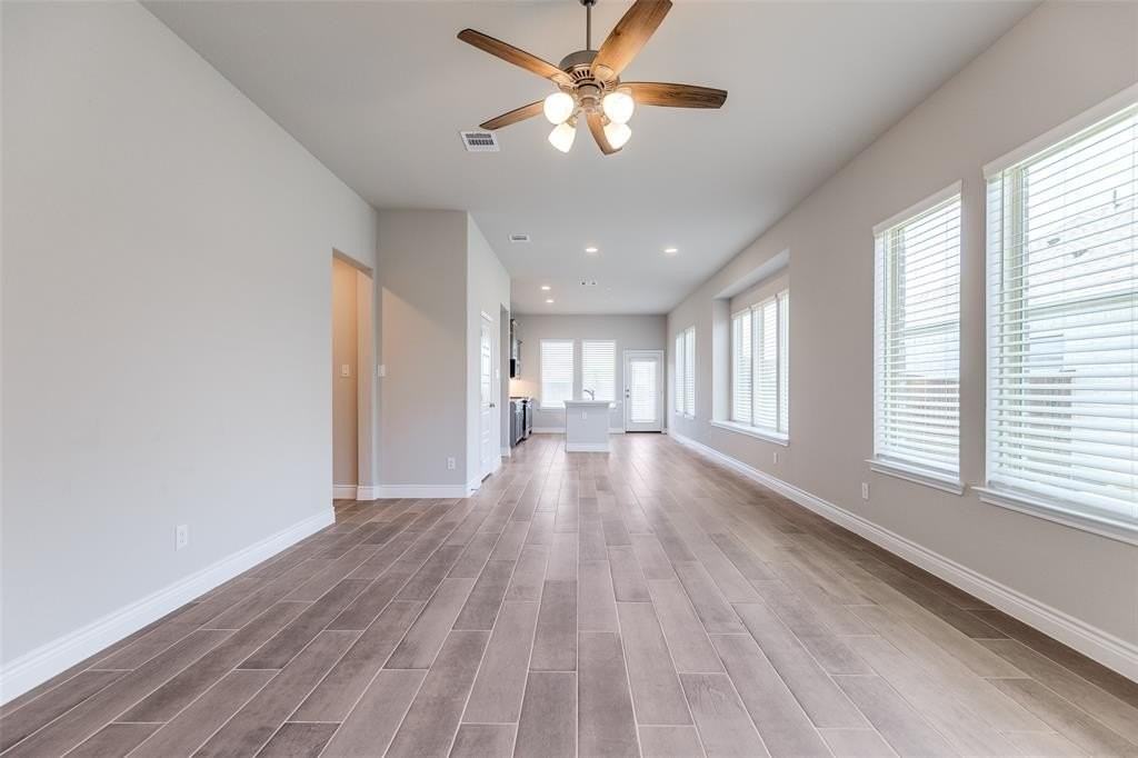 9504 Longhorn Ln - Photo 7 of 25