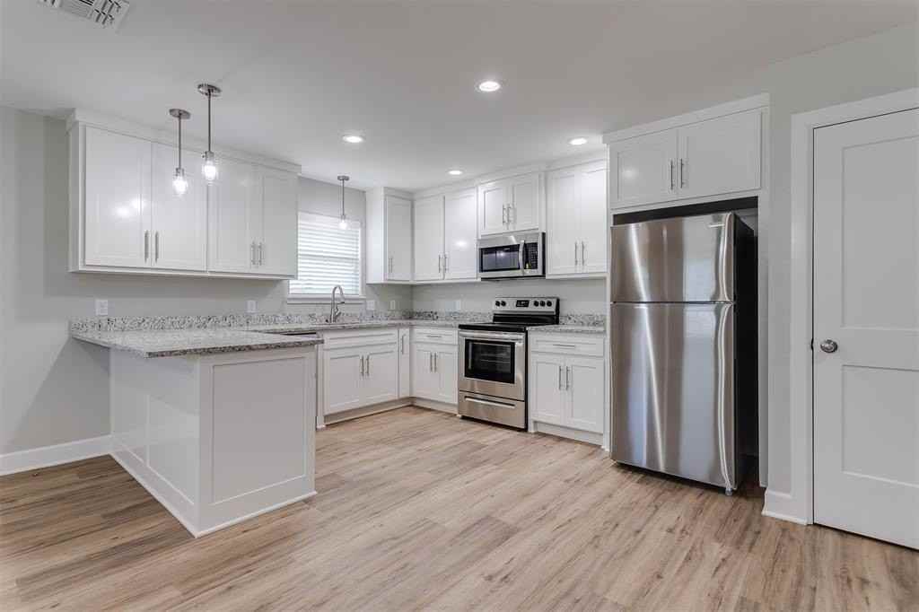 601 Casa Linda St - Photo 4 of 31