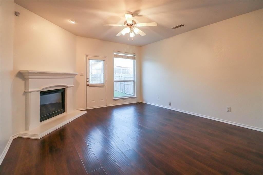 12532 Clarksburg Trl - Photo 7 of 20
