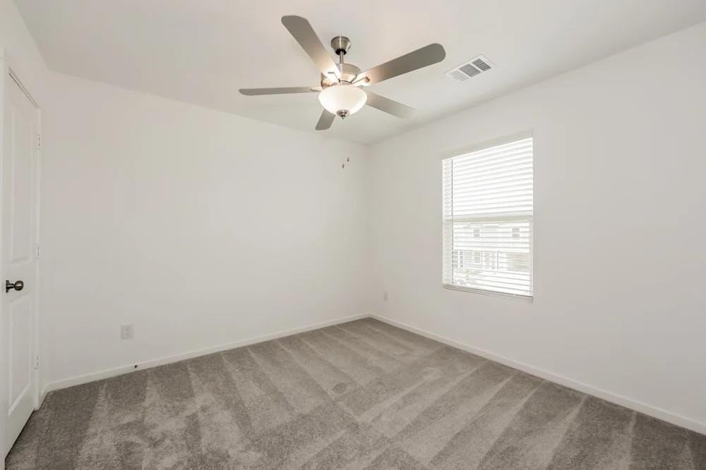 2745 Bronte Blvd - Photo 7 of 11