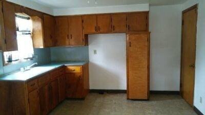 200 Clara Ct - Photo 2 of 6