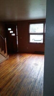 200 Clara Ct - Photo 4 of 6