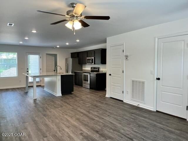 705 N Washington St - Photo 3 of 5