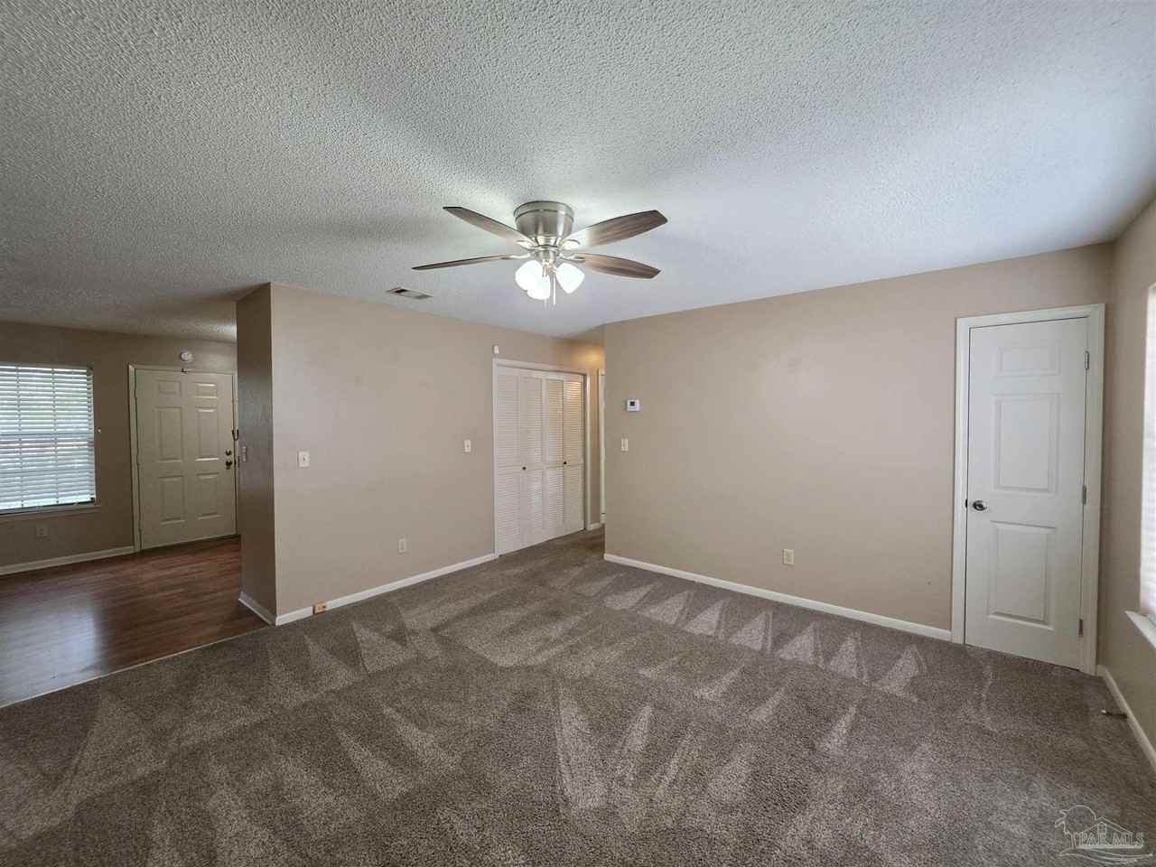 1011 Dr Martin L King Jr Dr #B - Photo 2 of 16