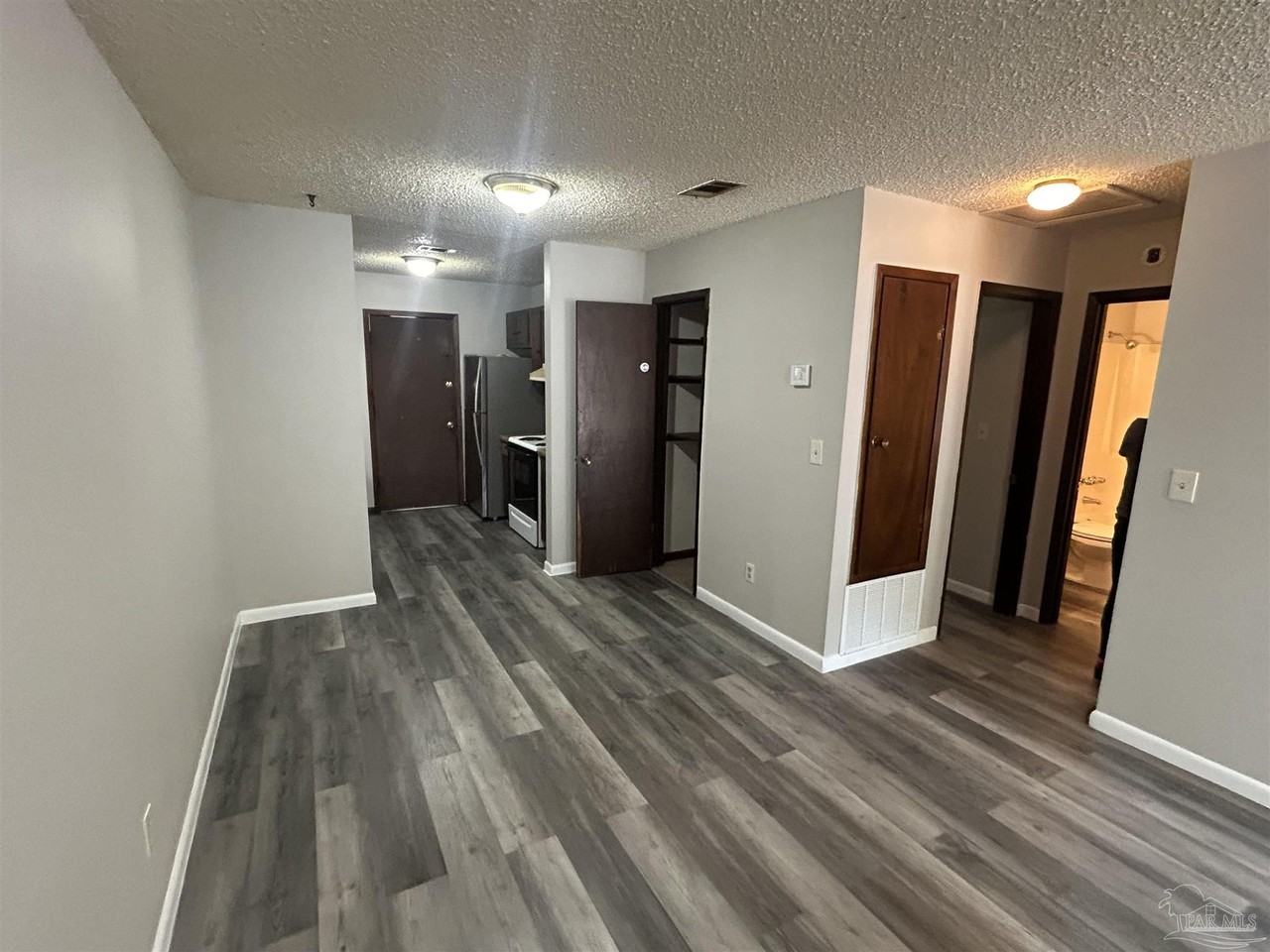 1330 Lake Dr #A - Photo 3 of 12