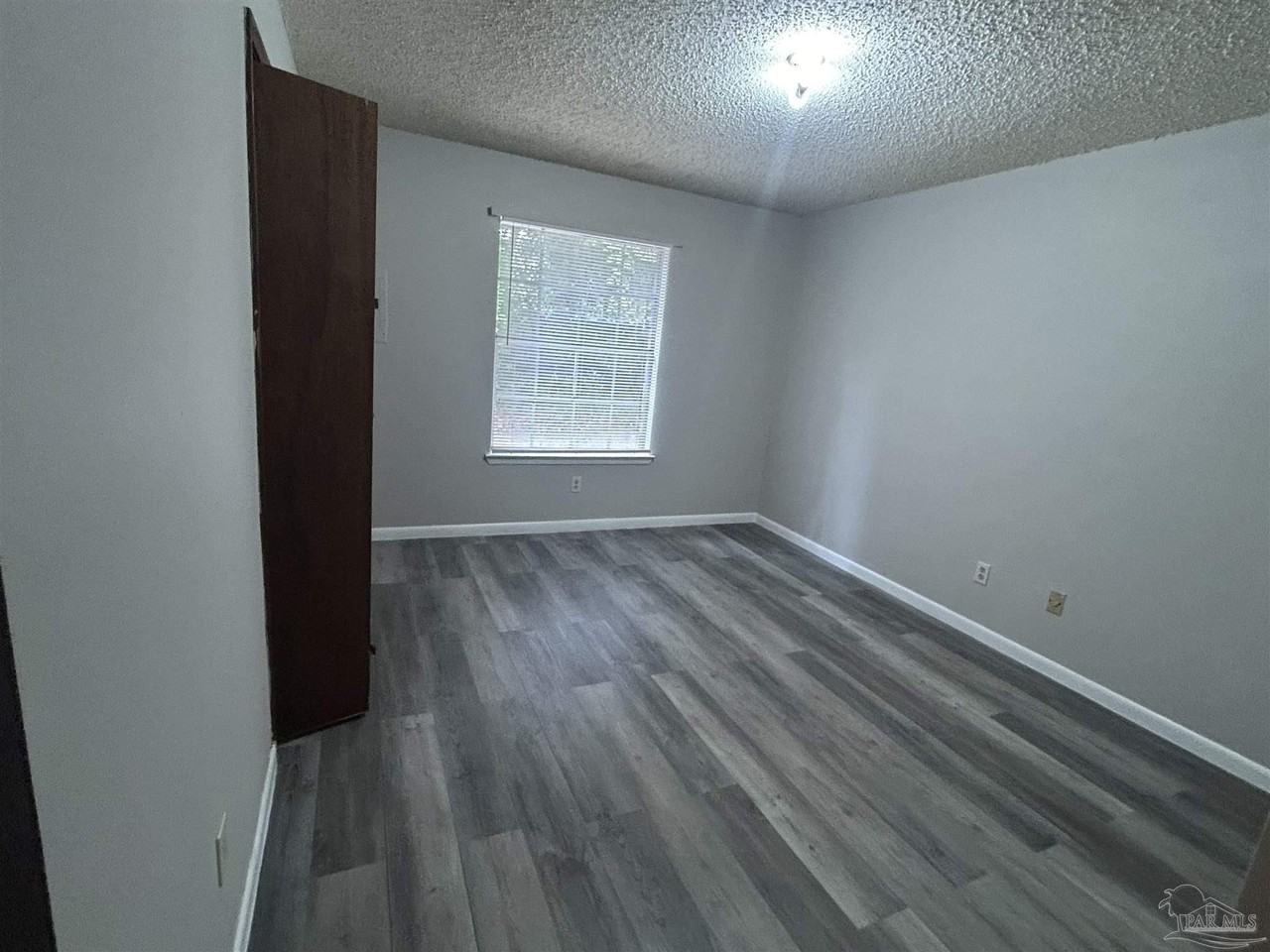 1330 Lake Dr #A - Photo 6 of 12