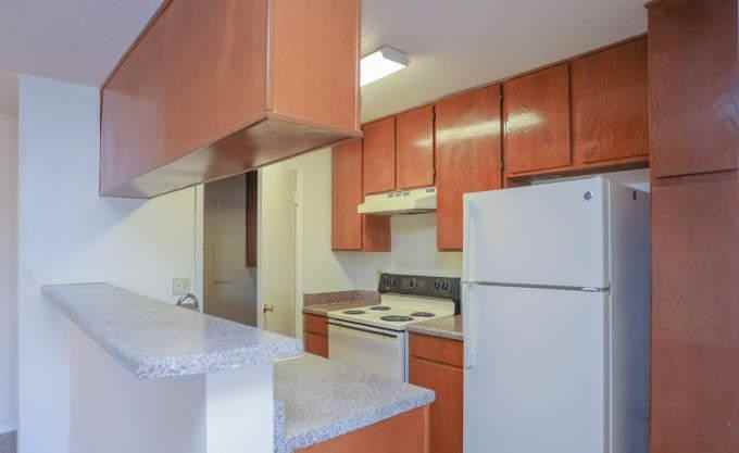 3811 Block Dr - Photo 4 of 10