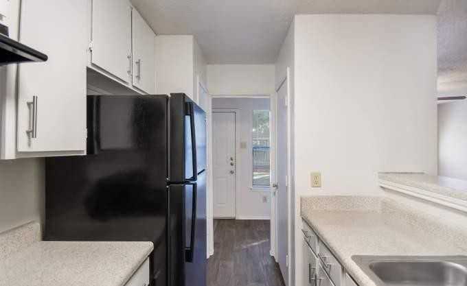 3811 Block Dr - Photo 5 of 10