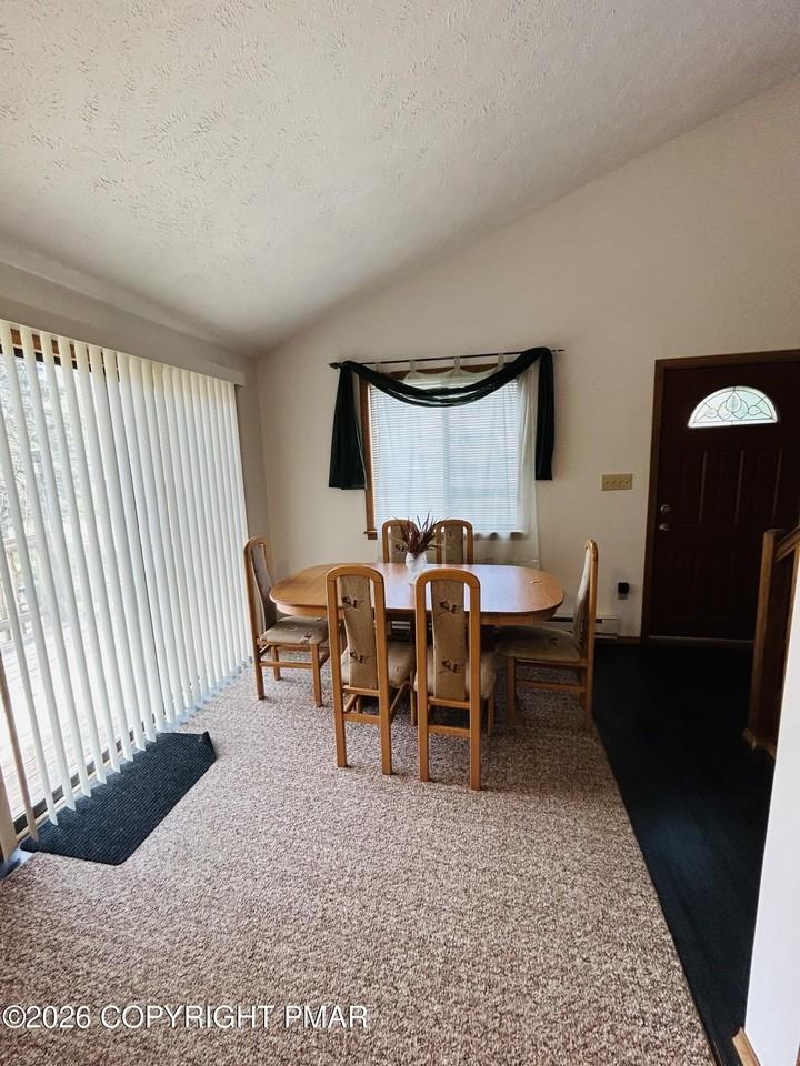 954 Country Place Dr - Photo 5 of 9