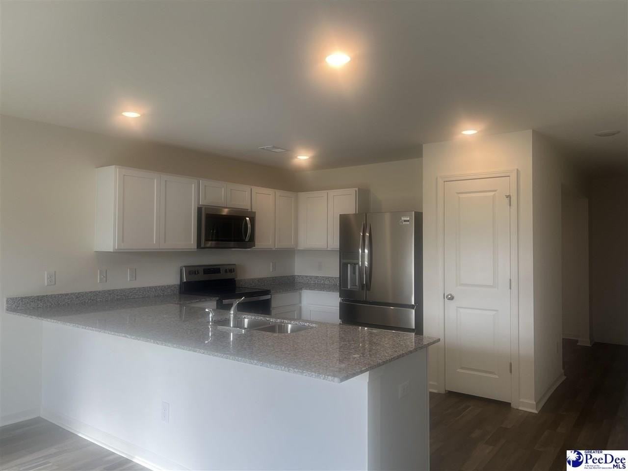 1617 Denali Ln - Photo 3 of 21