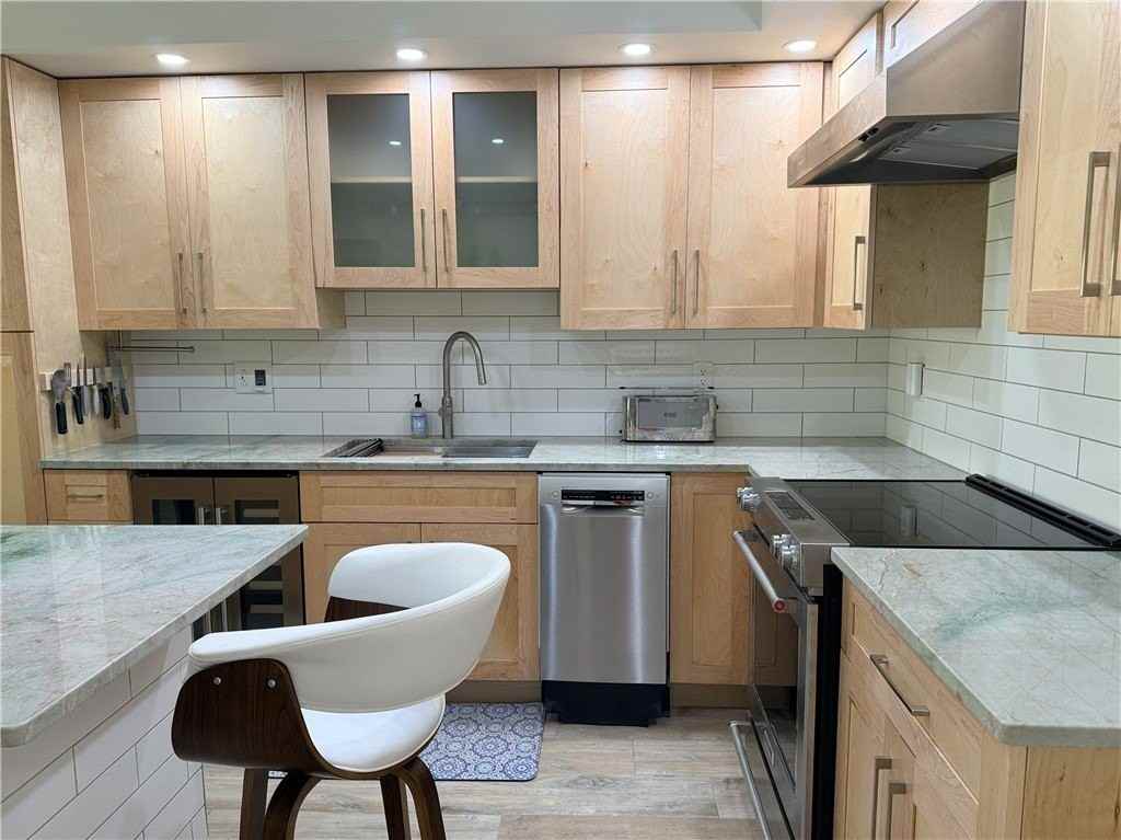 1825 Cobia Dr #103H - Photo 3 of 22