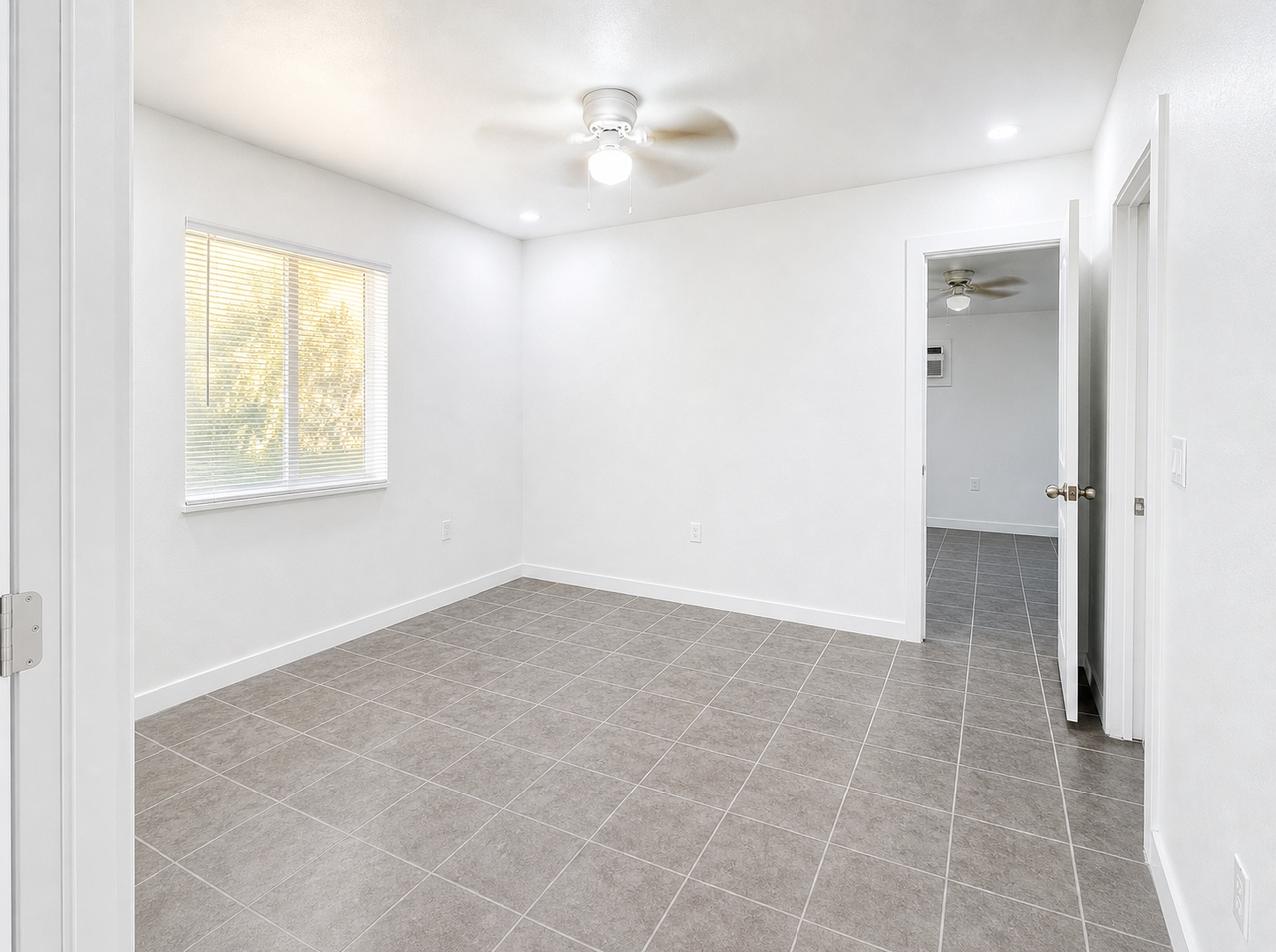 240 1/2 E Beech Ave #1 - Photo 7 of 20