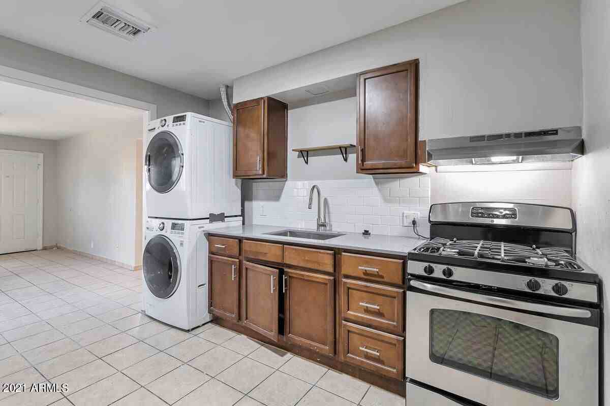 5206 West Ocotillo RoadUnit A #A - Photo 2 of 8