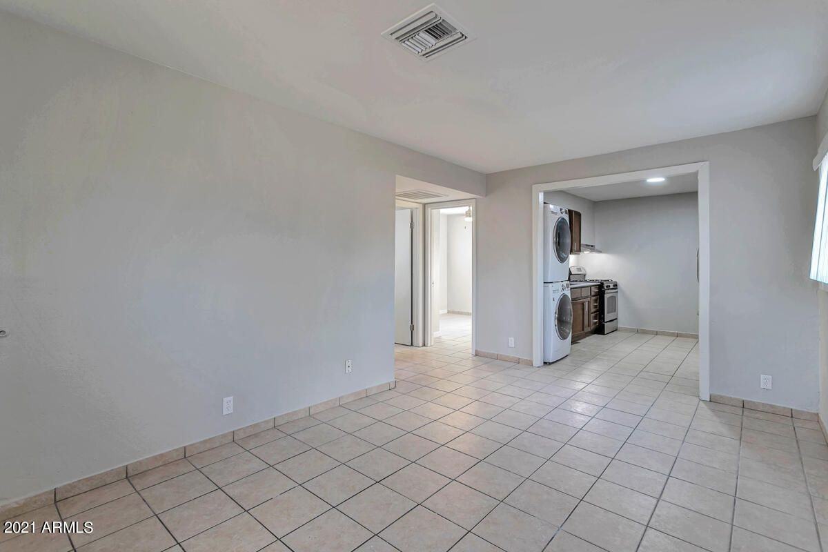5206 West Ocotillo RoadUnit A #A - Photo 4 of 8