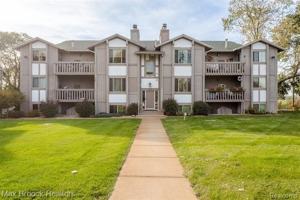 featured image of 8385 Pontiac Lake Rd #14