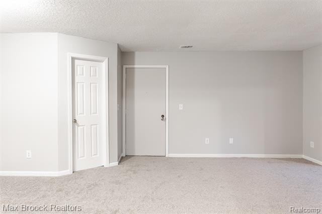 8385 Pontiac Lake Rd #14 - Photo 4 of 23