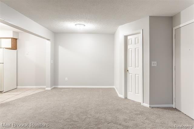 8385 Pontiac Lake Rd #14 - Photo 5 of 23