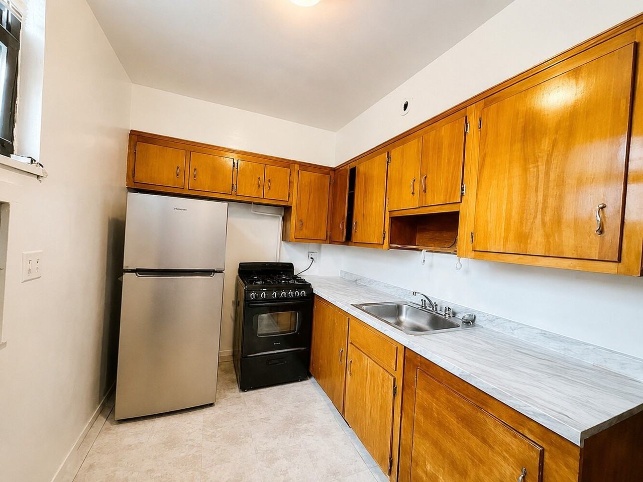 279 1st Ave #1 - Photo 4 of 4